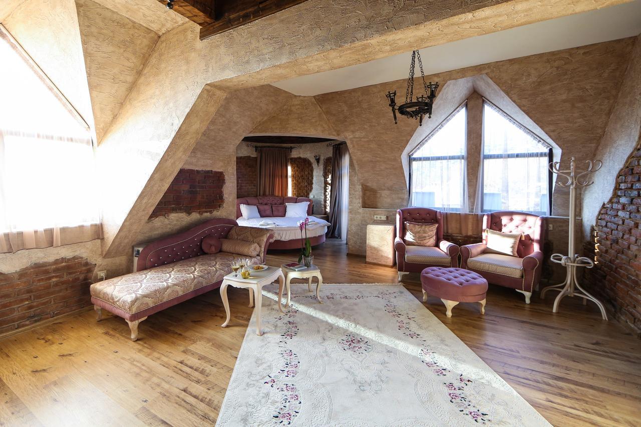 Bed & Breakfast Royal Valentina Castle