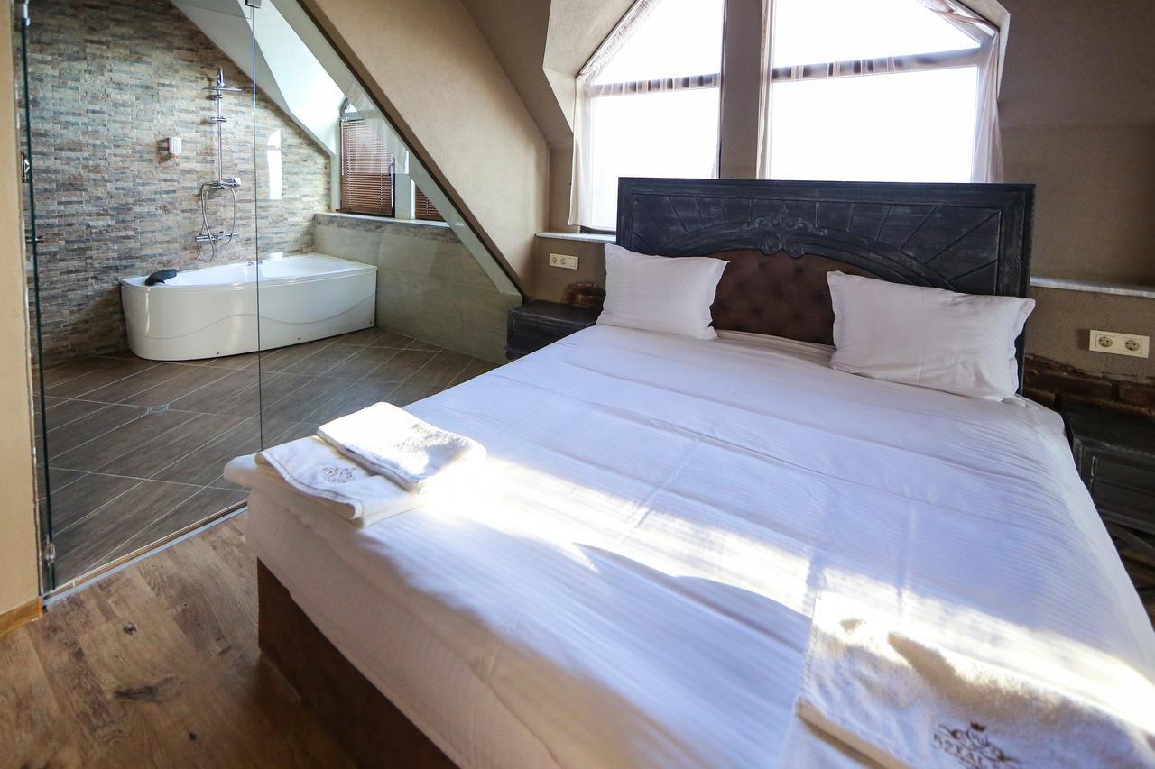 Royal Valentina Castle Bed & Breakfast 4*